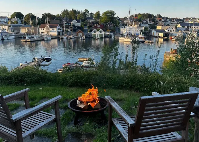 Lovely In Maritime Surroundings Near Βίλα